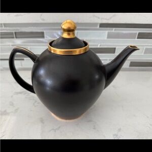 RARE VINTAGE MARYSE BOXER / SAMUEL HEATH BLACK & GOLD TEAPOT